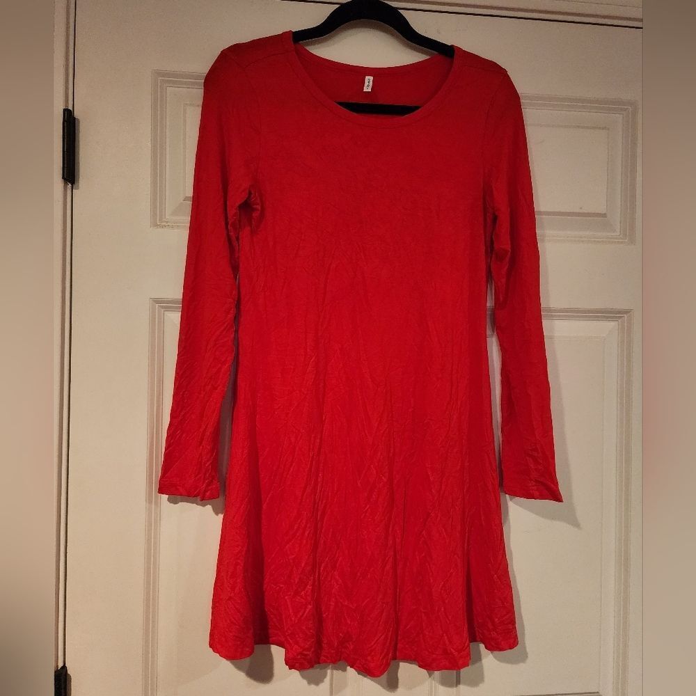 Stretchy red long sleeve swing dress S